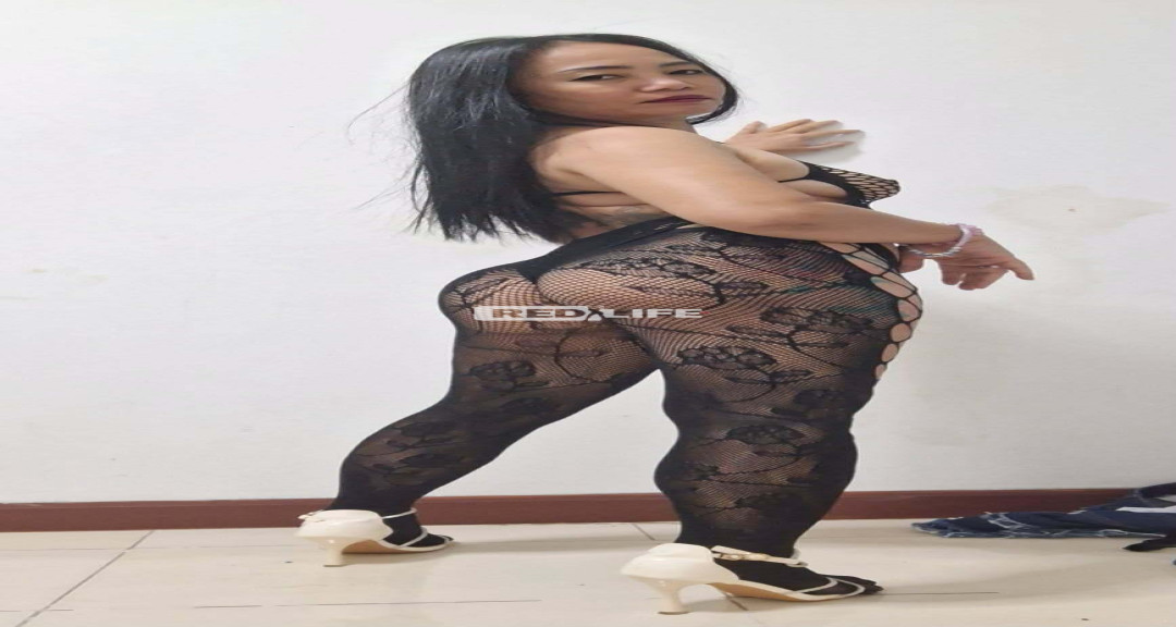 Sexy Thai Milf for Porn