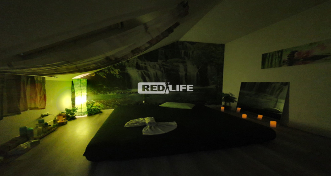 Relaxed and stress-free massage work