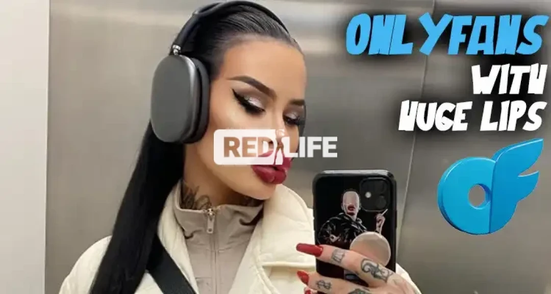 OnlyFans models doing erotic adult