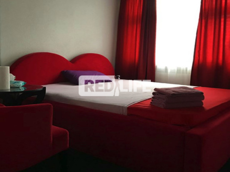 Daily payout erotic studio high