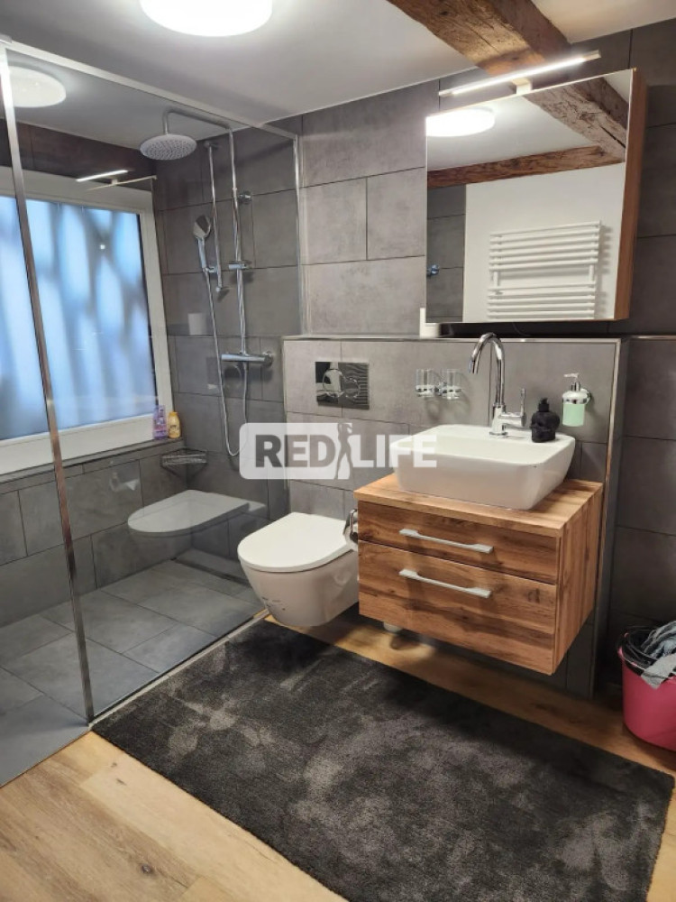 apartments daily fee legal private
